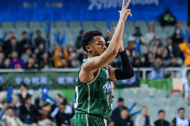 世界杯客户端升级说明-同曦狂胜深圳!新小外盘活全队,郭昊文全能输出,双核驱动是真爽